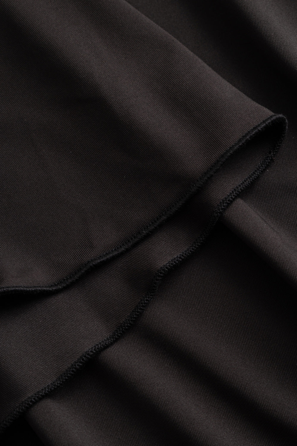 N-Myrene Top Black