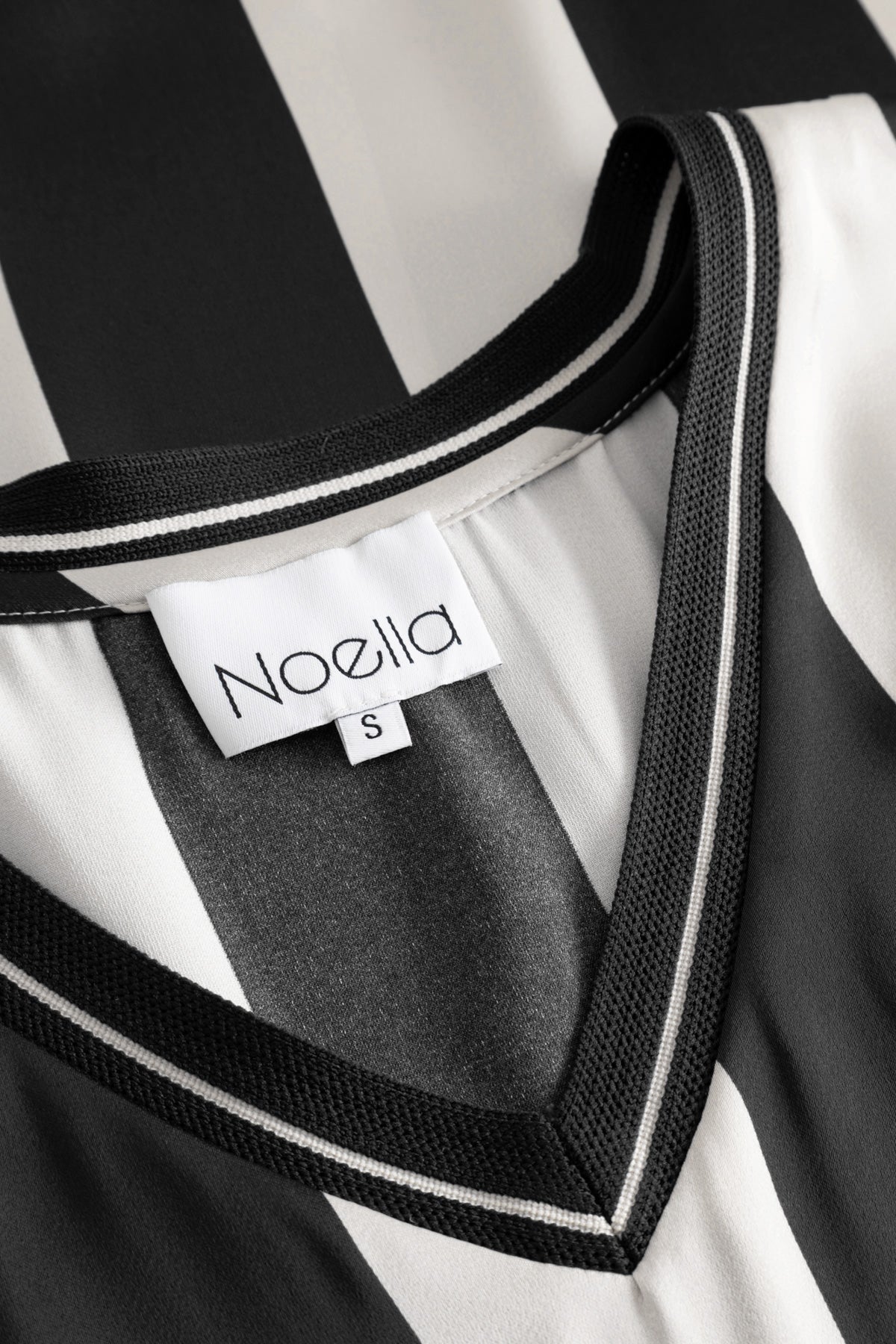Lucena Blouse Black Ivory Stripe