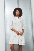 Noellas Imogene Dress White Embroidery. Køb Kjoler hos www.noellafashion.dk