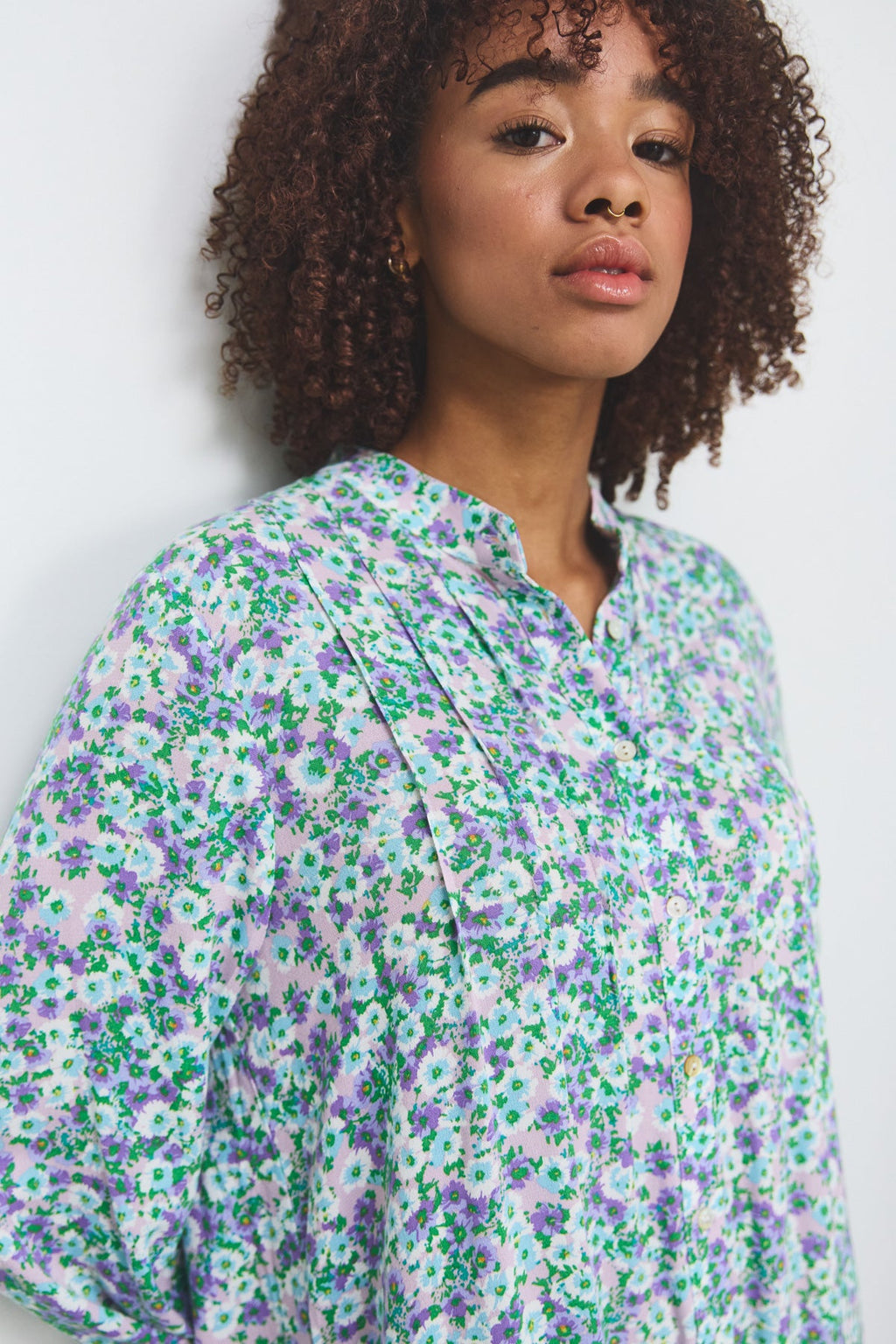 Noellas Imogene sh. Dress Lavender Flower. Køb Kjoler hos www.noellafashion.dk